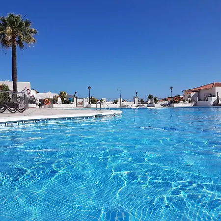 Casa Playa Del Duque 2 In 1st Sea Line Directly At The Beach, Heated Pool, Wifi * アデヘ