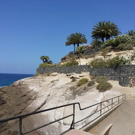 Casa Playa Del Duque 2 In 1st Sea Line Directly At The Beach, Heated Pool, Wifi アデヘ