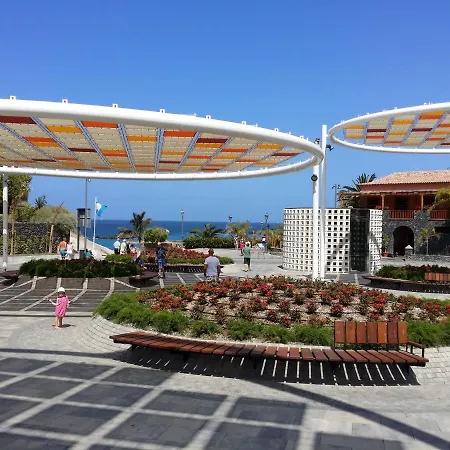 アパート Casa Playa Del Duque 2 In 1st Sea Line Directly At The Beach, Heated Pool, Wifi アデヘ