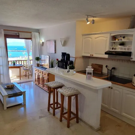 Casa Playa Del Duque 2 In 1st Sea Line Directly At The Beach, Heated Pool, Wifi アデヘ